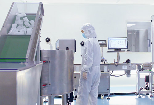 自主創建自動化(hua)生産線(xian)，實現智能(neng)生産